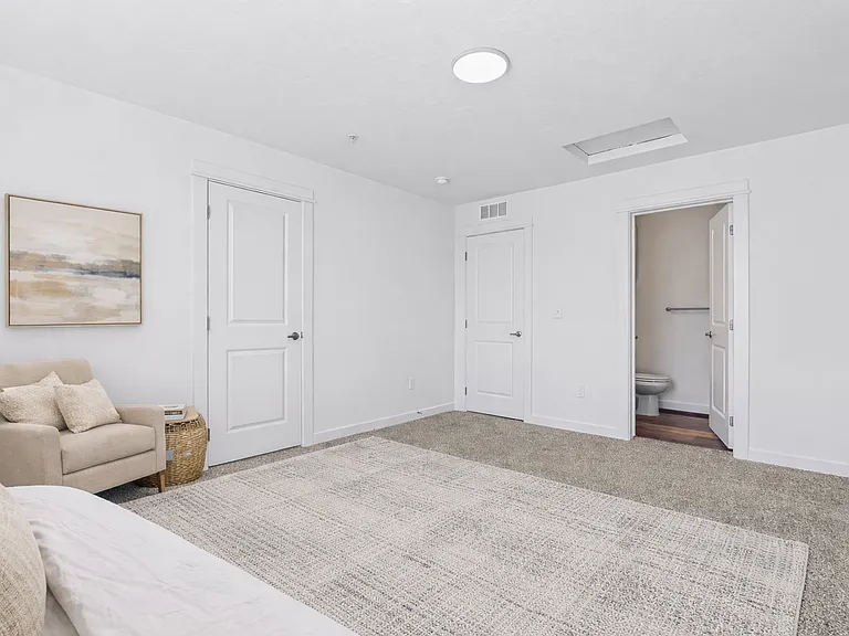 Midway Townhomes — Photo 26