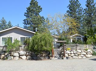 15 Cats Ear Rd, Winthrop, WA 98862