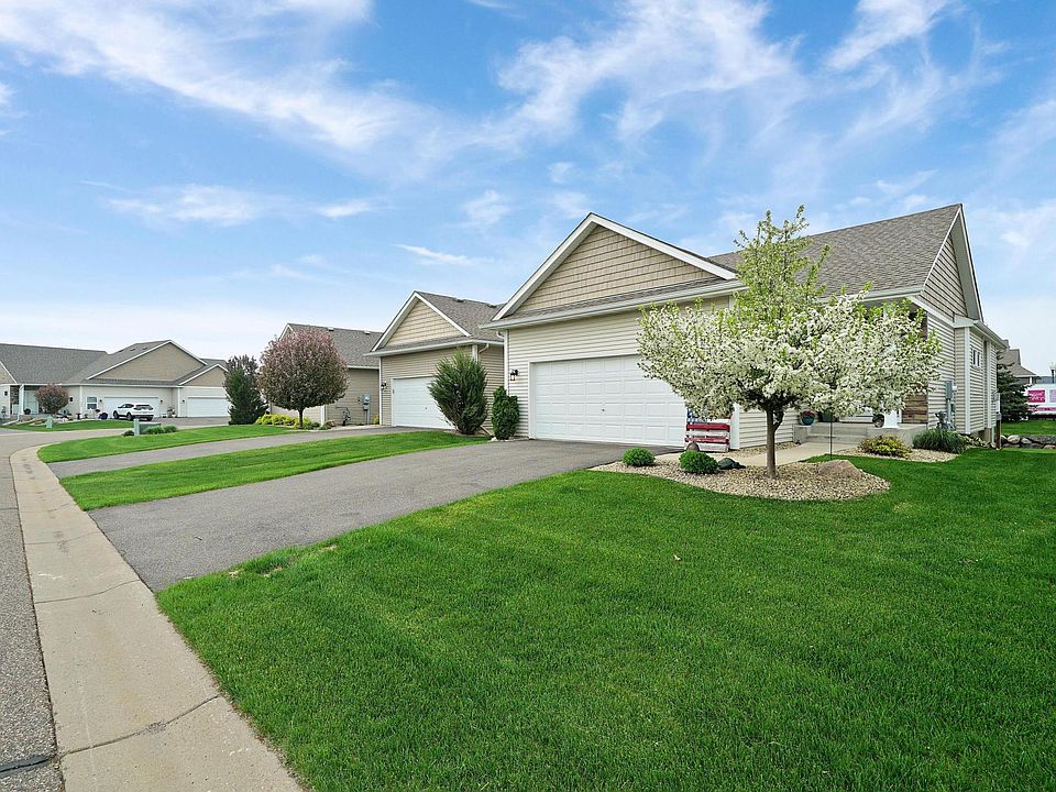 1st image of 19859 Dawson Ln
