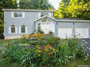 8 Jonathan Ct, Lloyd, NY 12528