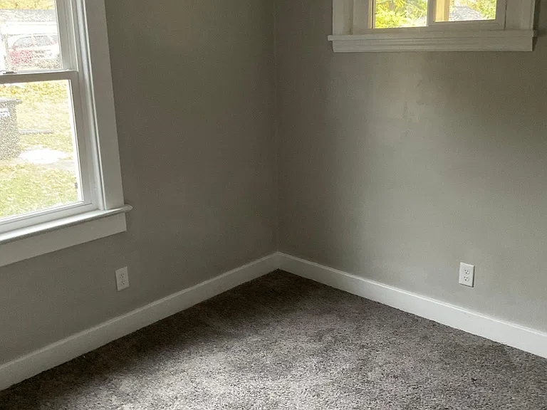 809 Leland Ave — Photo 12