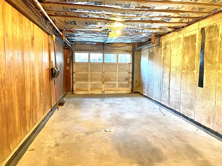 2 Ridgewood Dr — Photo 24