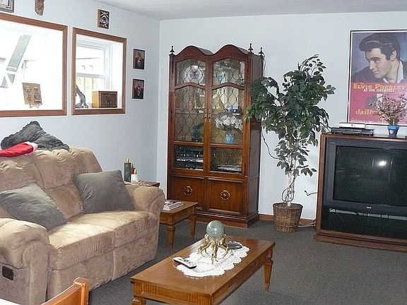 Full Finished Basement