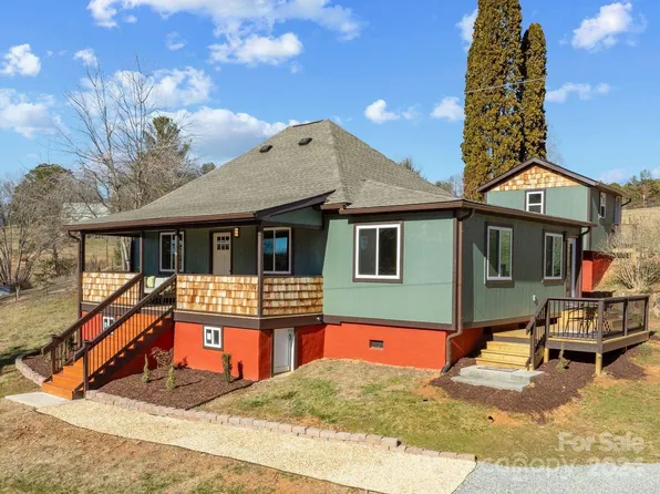 58 Corgi Ln, Weaverville, NC 28787