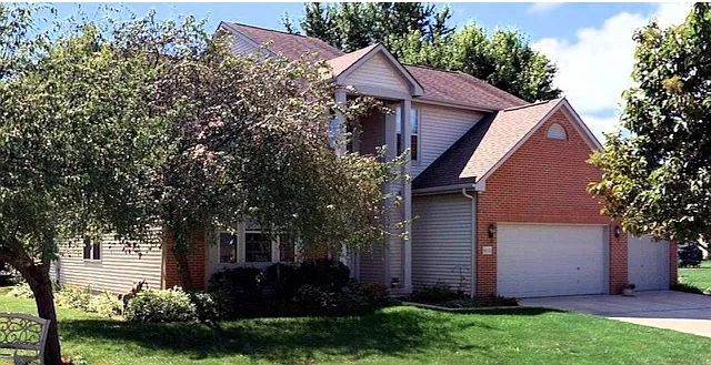 6111 Saint Mel Cir