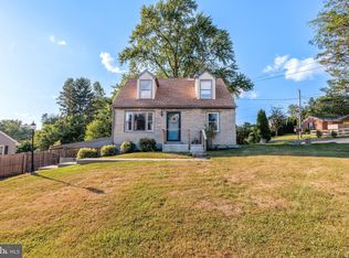 1715 Wiker Ave, Lancaster, PA