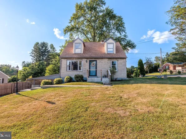 1715 Wiker Ave, Lancaster, PA 17602