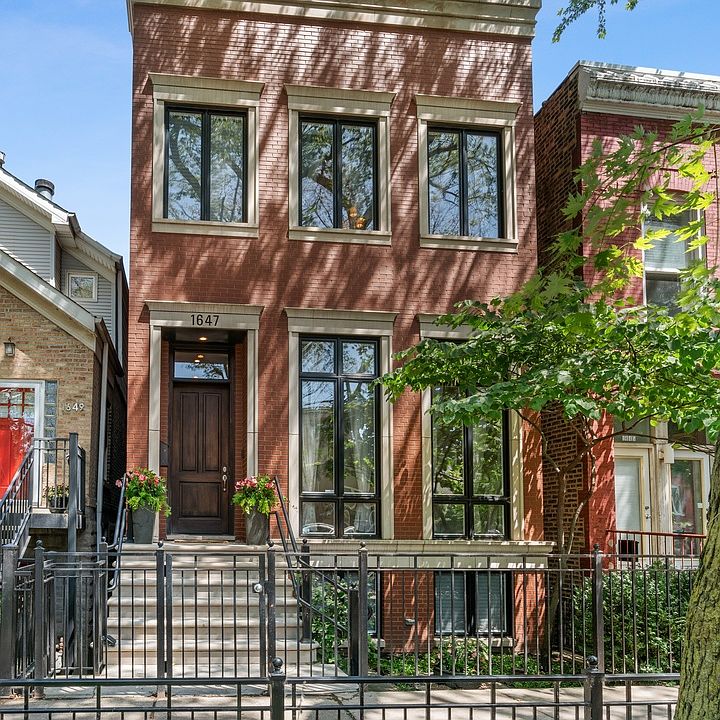 1st image of 1647 N Wolcott Ave