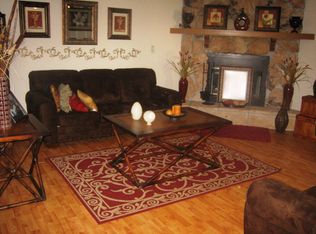 128 Barto Dr, Saint Louis, MO 63135