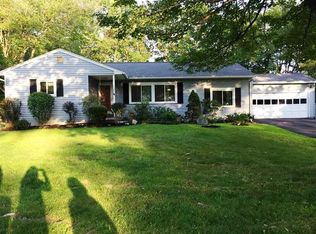 20 Starlight Rd, Latham, NY 12110