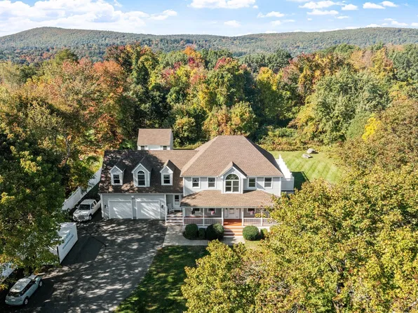234 Highland Ave, Leominster, MA 01453