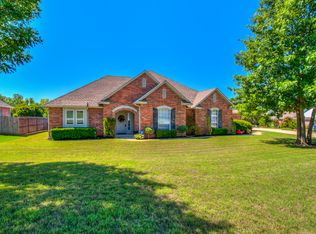 10302 SE 10th St, Midwest City, OK 73130