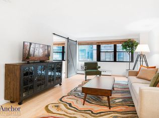 210 E 15th St APT 2G, New York, NY 10003