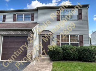 3137 Long Meadow Dr, Dover, PA 17315