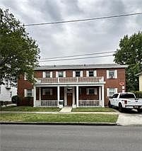 1st image of 721 W Princess Anne Rd