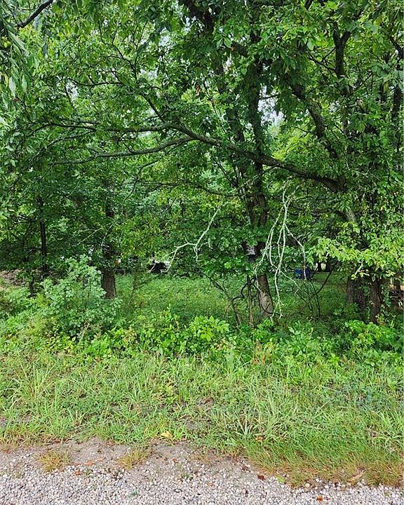 1st image of 85 Highland Cir