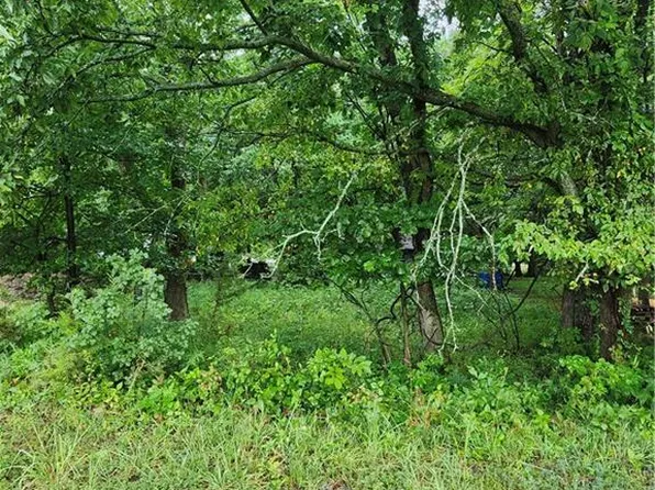 85 Highland Cir, Linn Valley, KS 66040