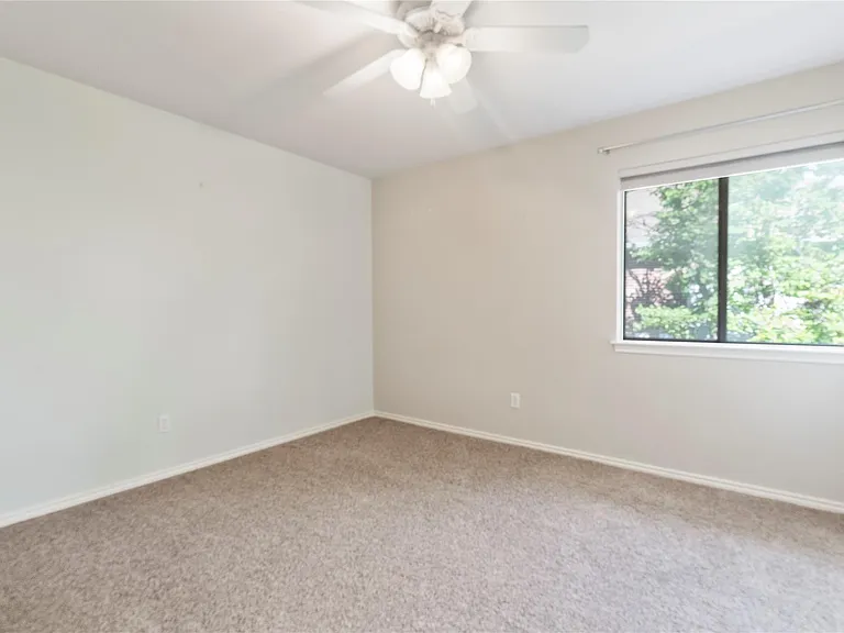 7201 Breezy Pass Cv — Photo 17