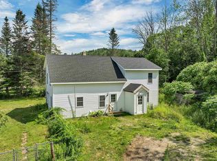 31 Sculptured Rocks Rd, Hebron, NH 03241