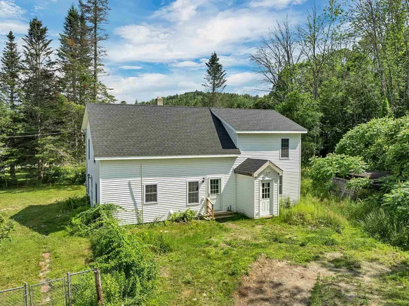 31 Sculptured Rocks Road, Groton, NH 03241