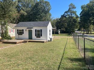 10 Hall St, York, SC 29745