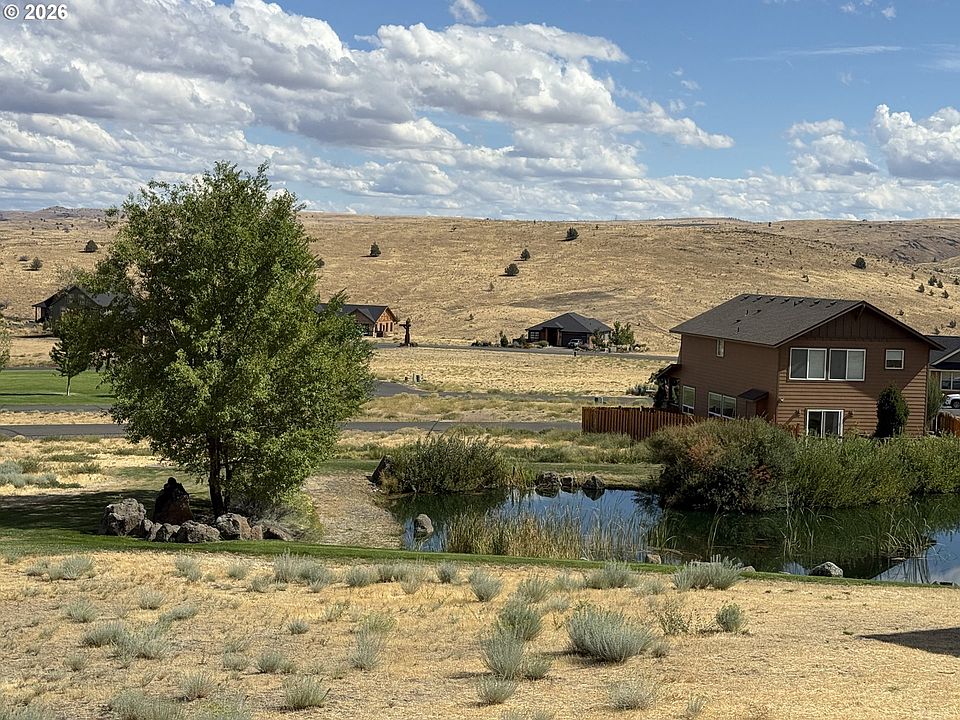2nd image of 405 Little Lake Rd