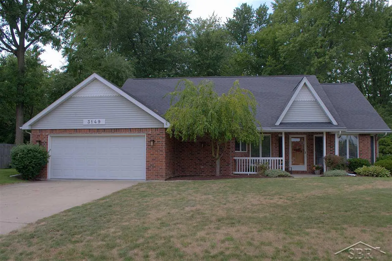 3149 Delevan Dr photo 1