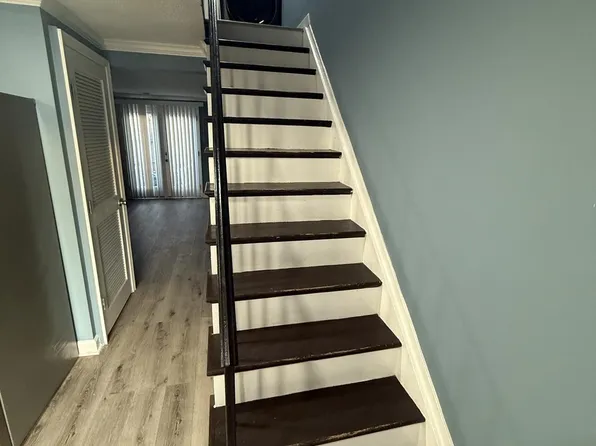 1919 Village Green Dr Unit V-197, Landover, MD 20785
