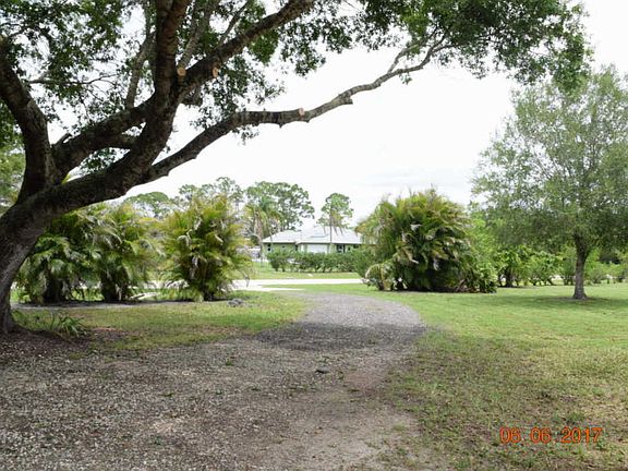 5th image of 5960 Clydesdale Ln