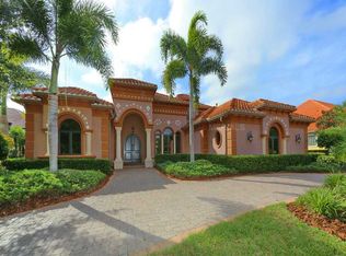 5336 Hunt Club Way, Sarasota, FL 34238