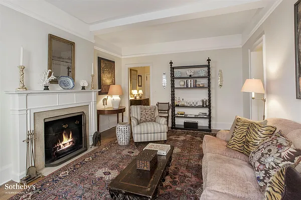 Sold by Sotheby's International Realty | media 4