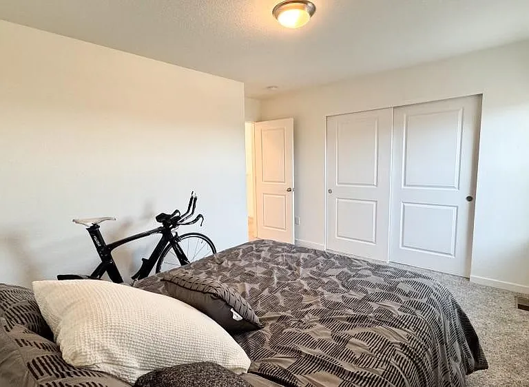17934 Galapagos St — Photo 13