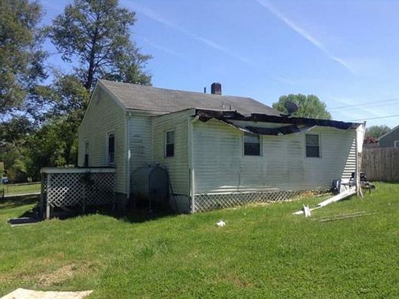 4th image of 1735 Jerome St SE