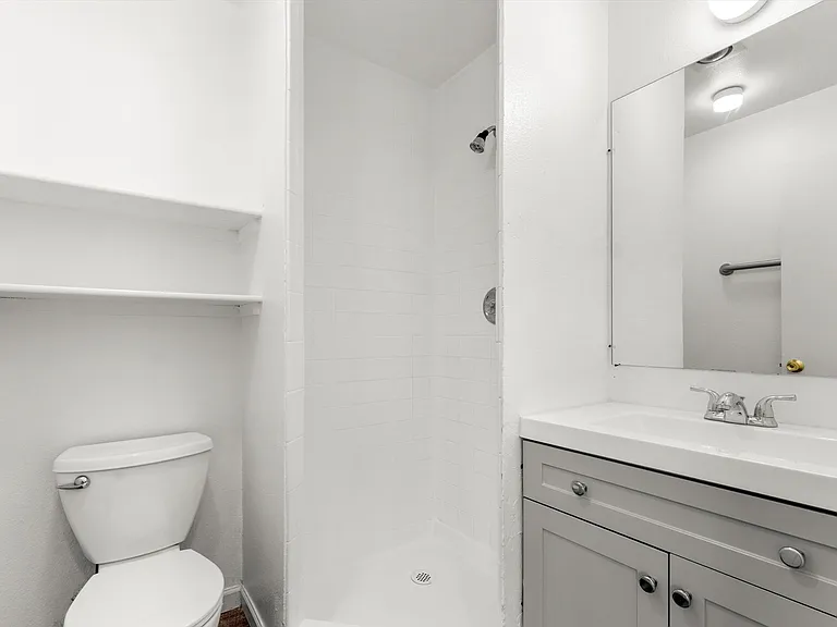 Grove Street Apartments — Photo 21