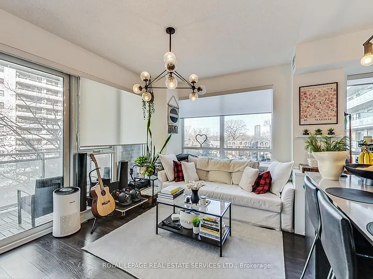 1830 Bloor St W #438 — Photo 4