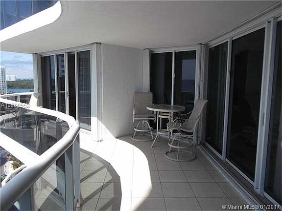 5th image of 16711 Collins Ave APT 1701