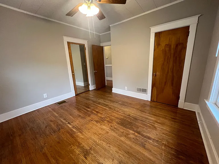 1229 Eastern Pkwy — Photo 14