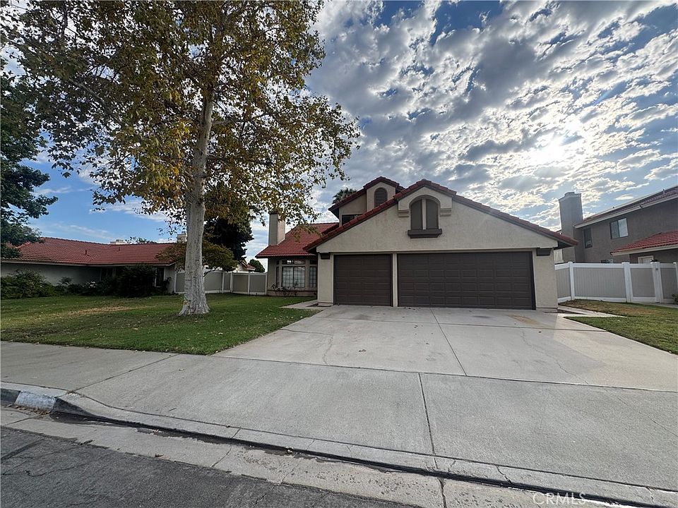 1st image of 10461 Saltbush Cir