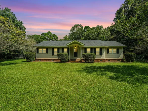 5718 Highway 165, Ravenel, SC 29470