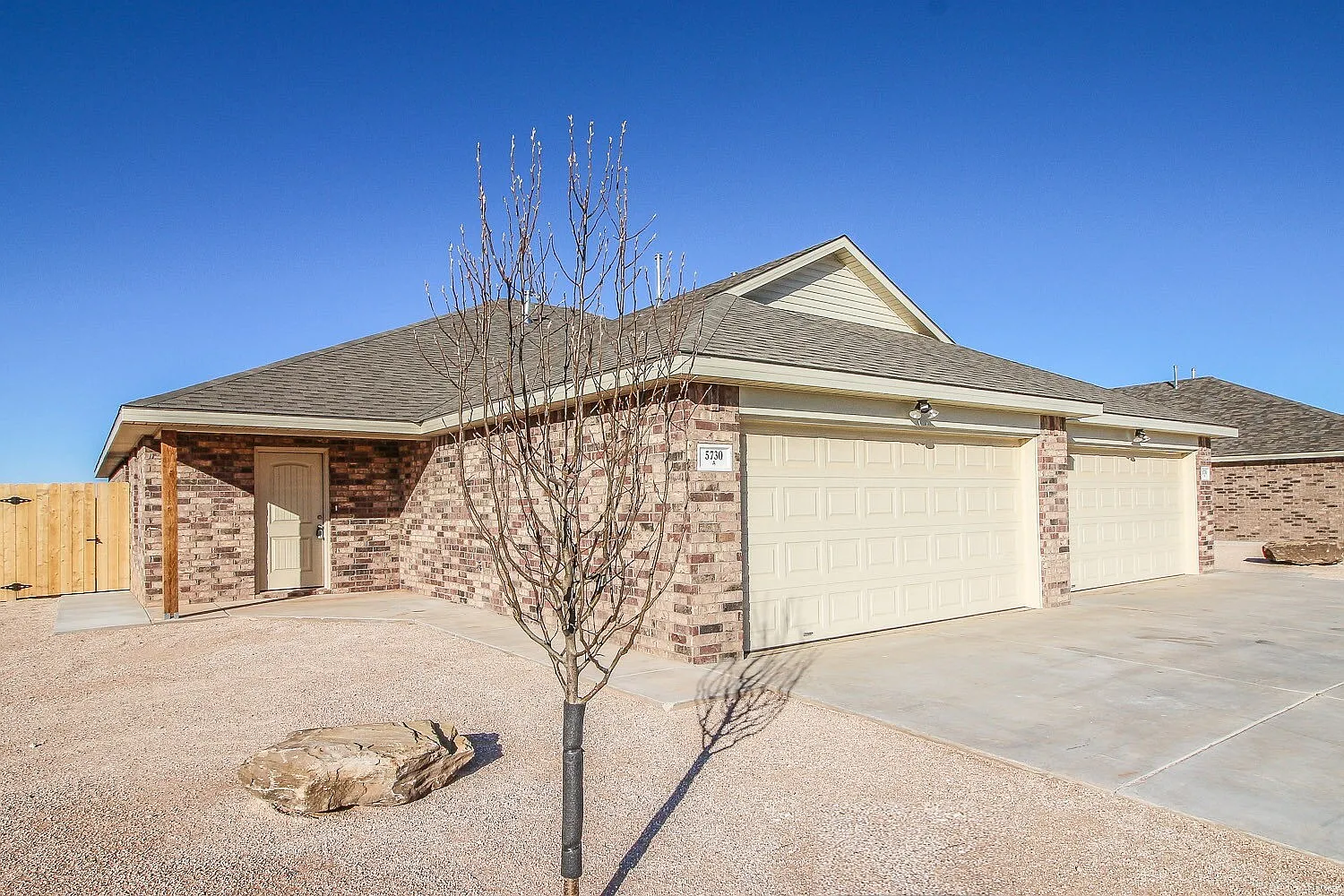 3 bed, 2.0 bath, 1524 sqft, $1,475 — Photo 2