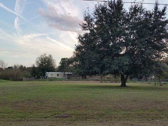 3rd image of 4351 Portage Dr