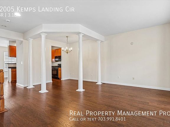 3rd image of 12005 Kemps Landing Cir