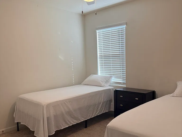 2526 SW Savage Blvd — Photo 6