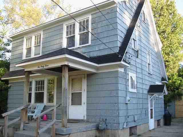 1st image of 1063 Griggs St SE
