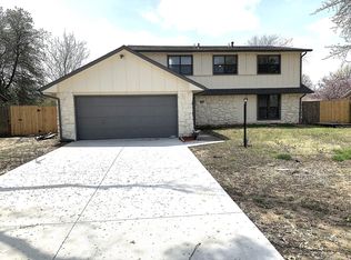 2705 W Detroit St, Broken Arrow, OK 74012