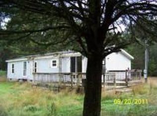 9372 Lakola Rd, Reed City, MI 49677