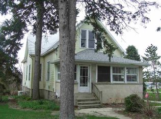 1421 W Park Dr, Huntington, IN 46750