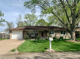 203 S Jacobsen Dr, Thomasboro, IL 61878