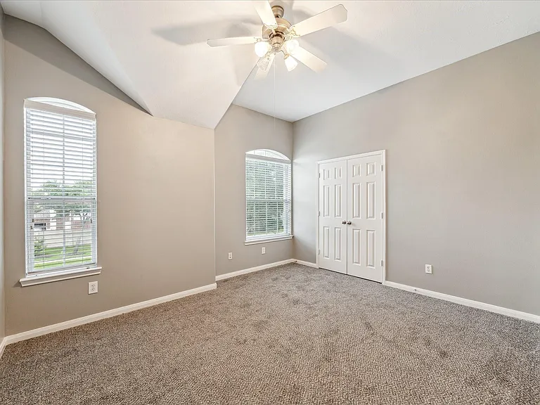 3122 Schumann Oaks Dr — Photo 28