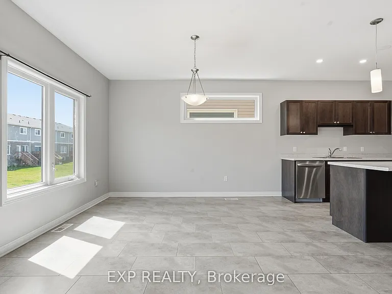 15 Bowman Cres — Photo 11